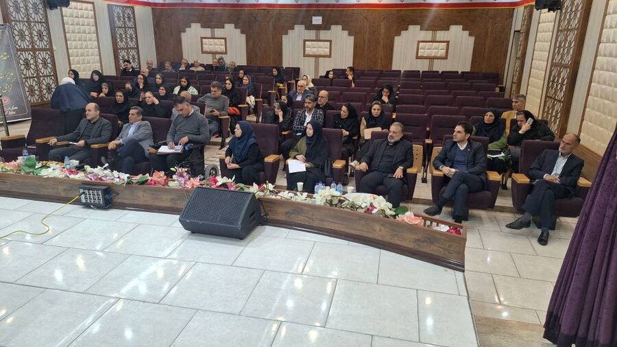 نشست مدیرکل بهزیستی گیلان با صاحب‌امتیازان مراکز غیردولتی روزانه و شبانه‌روزی برگزار شد