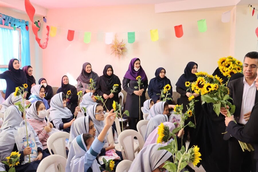 رباط کریم |برگزاری مراسم روز جهانی معلولین در مدرسه زنده‌یاد محسن شاه‌علی پرند 