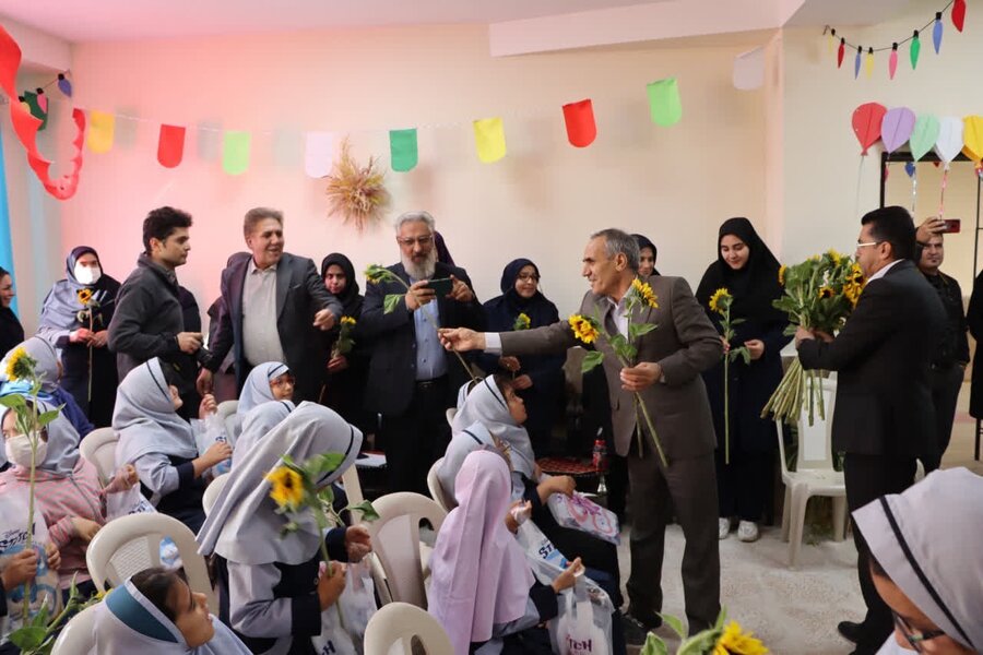 رباط کریم |برگزاری مراسم روز جهانی معلولین در مدرسه زنده‌یاد محسن شاه‌علی پرند 