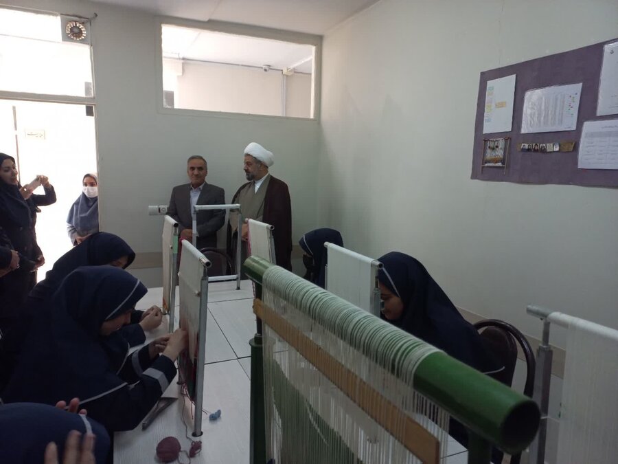 رباط کریم | دیدار مسئولان با توان‌یابان مرکز آتیه به مناسبت هفته جهانی معلولین