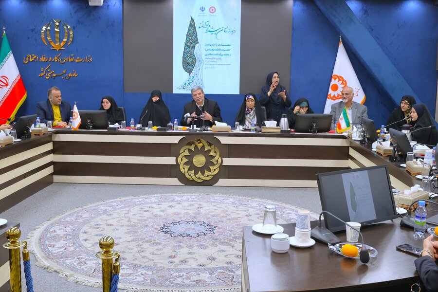 زنان با پمپاژ عاطفه و احساس سلامت روان و سعادت جامعه را رقم می‌زنند