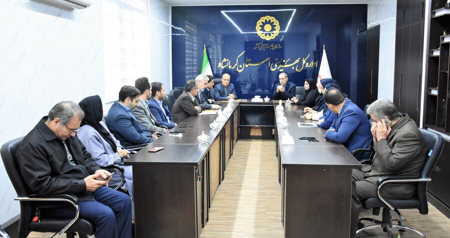 تکریم و معارفه رئیس اداره حقوقی