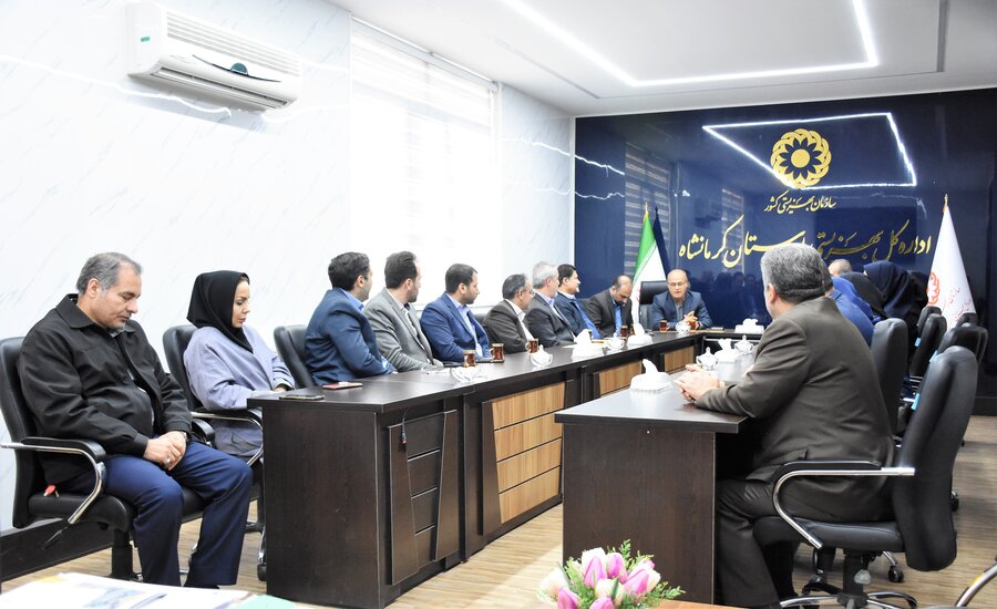 تکریم و معارفه رئیس اداره حقوقی