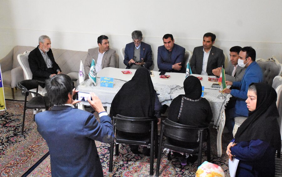برگزاری میز ارتباطات مردمی حقوقیاران جهادگر برگزاری میز ارتباطات مردمی حقوقیاران جهادگر