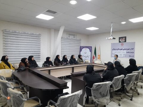 کارگاه آموزشی «رویکرد نوین آموزش HIV» در بهزیستی مریوان برگزار شد