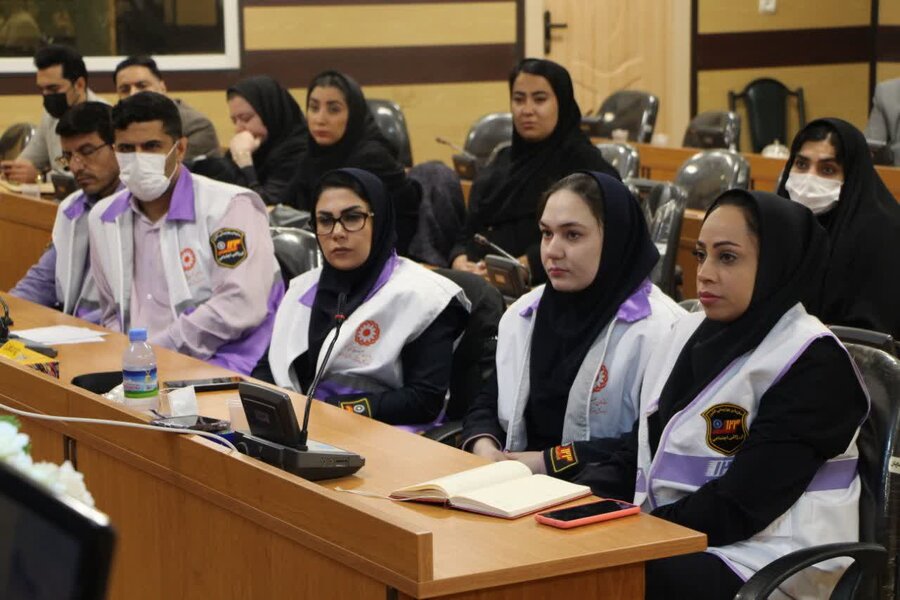 پیشوا | ارتقای مهارت‌های حرفه‌ای اورژانس اجتماعی در حوزه پیشگیری از خودکشی