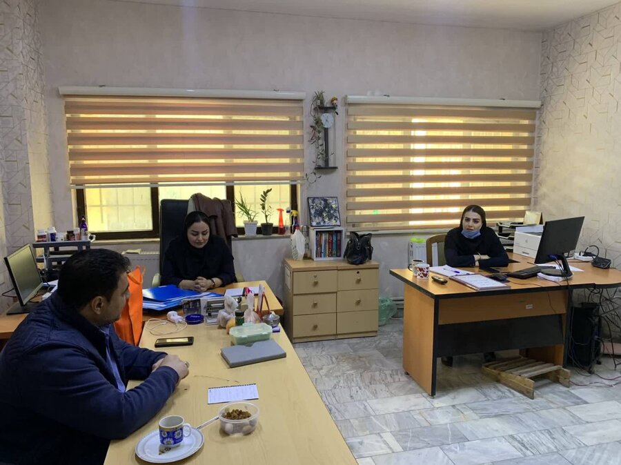 اسلامشهر| بازدید سرزده رئیس اداره بهزیستی  از واحد اورژانس اجتماعی