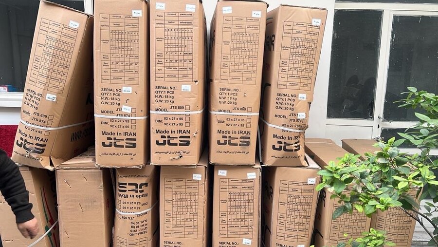 شمیرانات | اهدای سبد حمایتی به توانخواهان تحت پوشش همزمان با گرامیداشت هفته ملی افراد دارای معلولیت