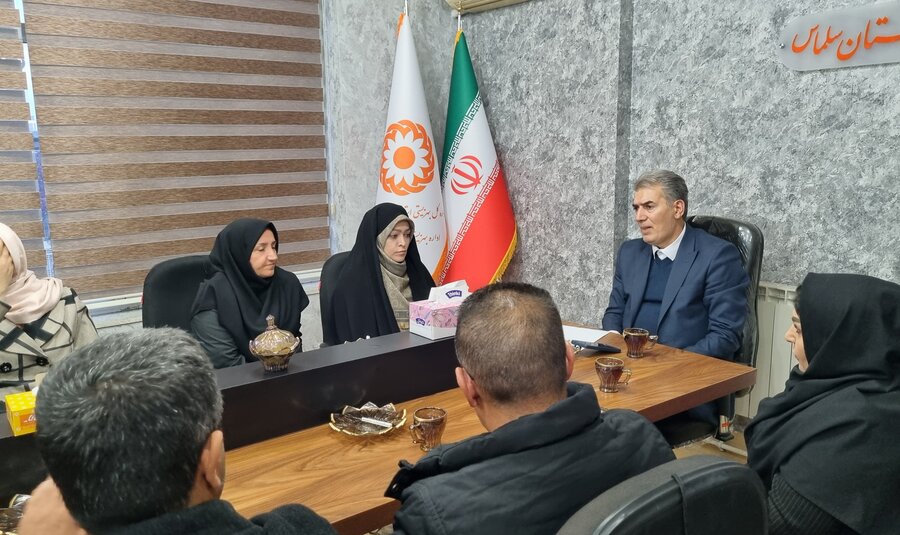 نخستین نشست فرماندار سلماس با نخبگان دارای معلولیت برگزار شد