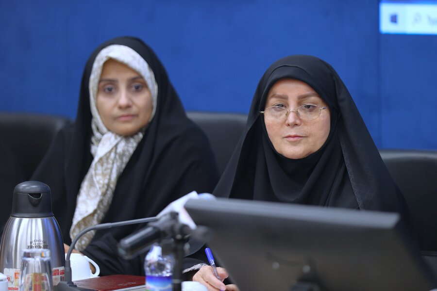 جلسه نقش ساختار فرهنگ و توانمند سازی دفتر امور بانوان