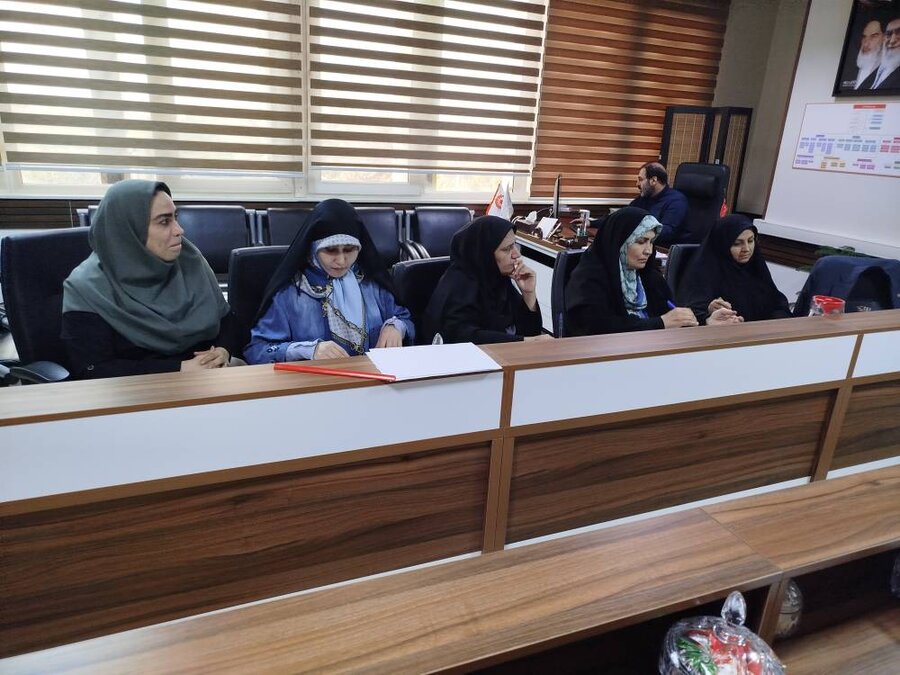 نشست تخصصی دفتر مراقبت و توانمند سازی کودکان و نوجوانان