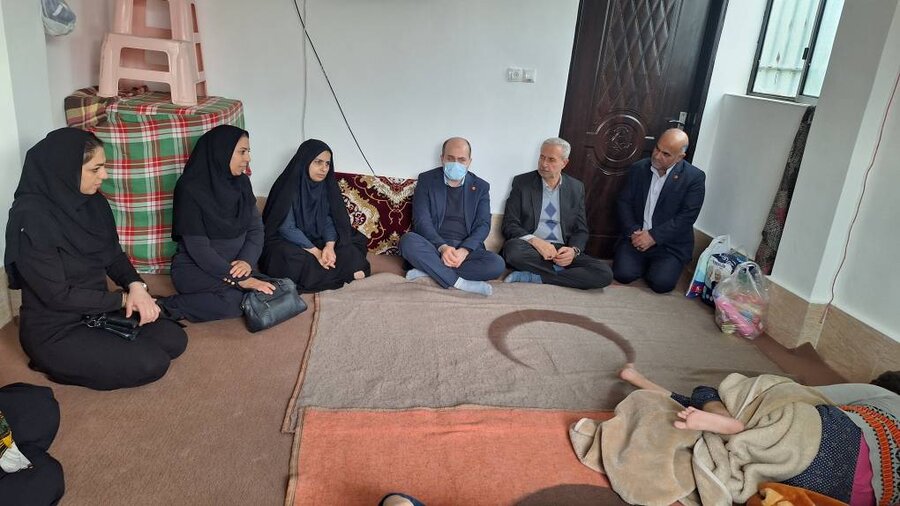 بازدید از منزل خانواده دارای دو معلول 