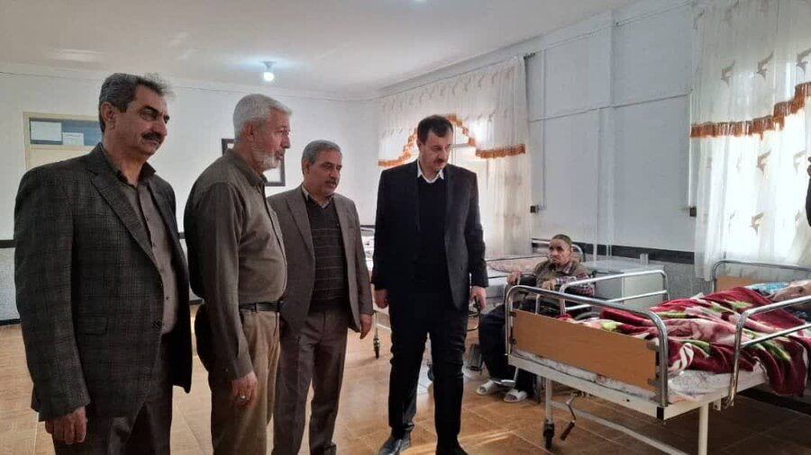 بازدید مدیرکل بهزیستی کردستان از سرای سالمندان مهر سقز
