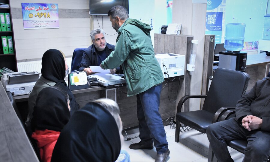 میز ارتباطات مردمی