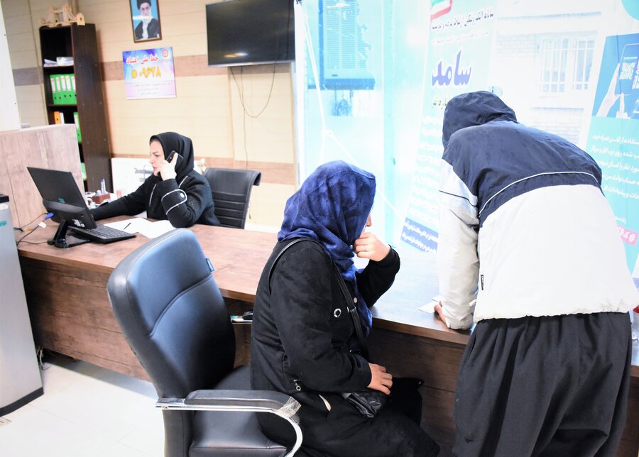 میز ارتباطات مردمی