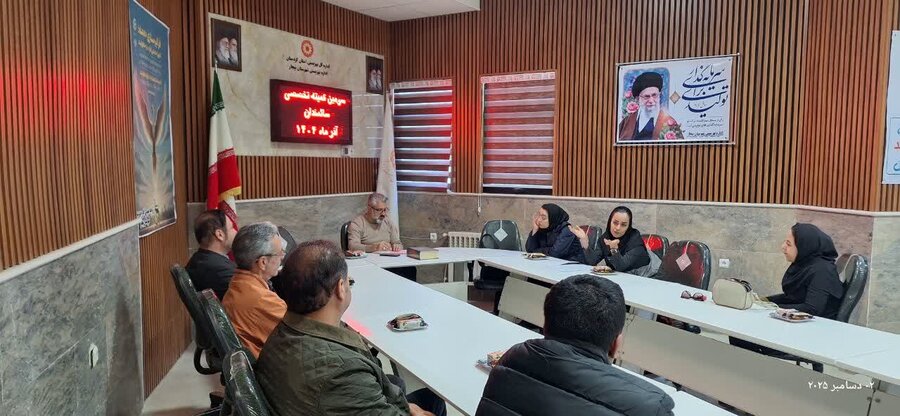 جلسه بررسی امور رفاهی و حقوقی سالمندان در بیجار برگزار شد