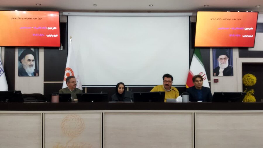 کارگاه خودمراقبتی و اخلاق حرفهای در بهزیستی سنندج برگزار شد