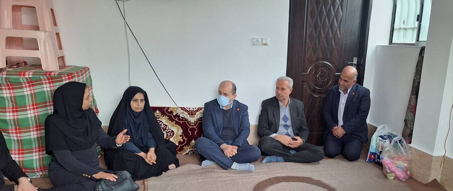 حضور در منزل خانواده دارای دو معلول 