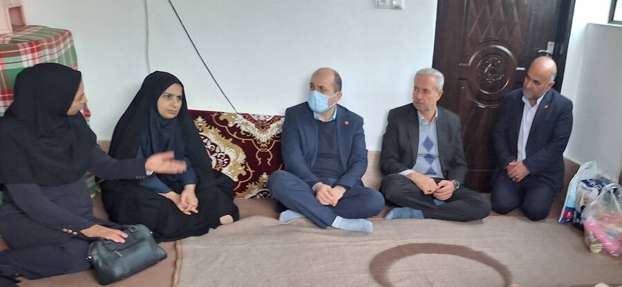 حضور در منزل خانواده دارای دو معلول 