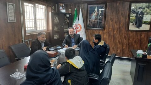 تجلیل از دانش آموزان موفق تحت پوشش بهزیستی اشتهارد به مناسبت روز جهانی افراد دارای معلولیت