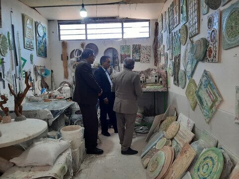 بازدید مدیرکل بهزیستی استان کرمان از کارگاه هنری وصنایع دستی توانخواه موفق زرندی