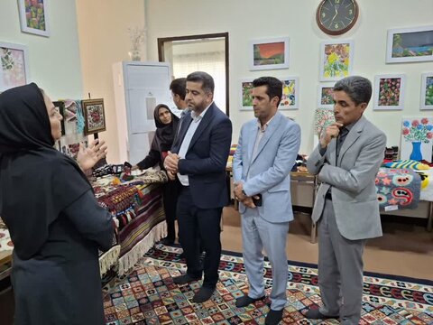 افتتاح نمایشگاه دستاوردهای مددجویان بهزیستی جیرفت