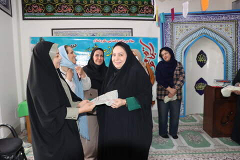 گزارش تصویری ا نشست «مهر فاطمی» با حضور جمعی از مادران فرزندان دارای اتیسم