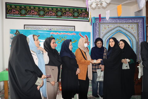 گزارش تصویری ا نشست «مهر فاطمی» با حضور جمعی از مادران فرزندان دارای اتیسم