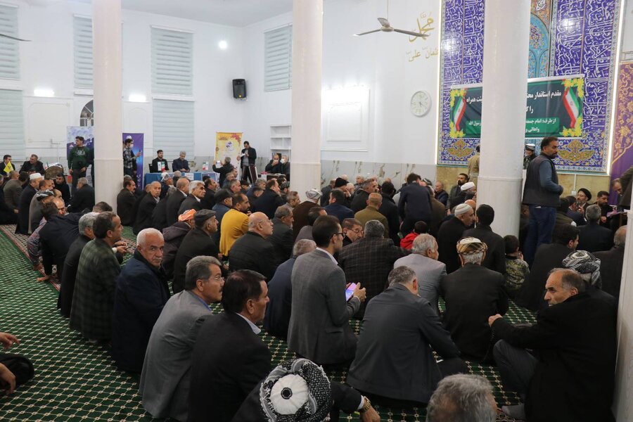 حضور مسئولان بهزیستی در نشست استاندار آذربایجانغربی با اهالی منطقه طرزیلو ارومیه