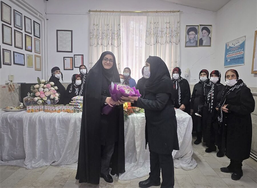 روز مادر - مرکز سالمندان