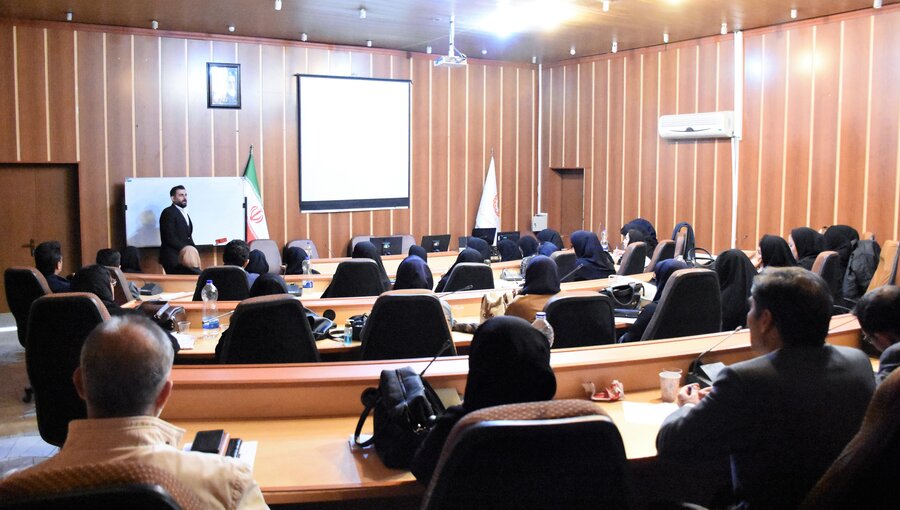 برگزاری دوره آموزشی اختلالات مربوط به کودکان و نوجوانان