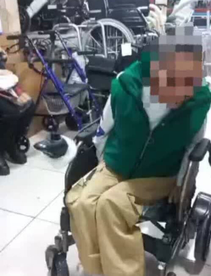 اهداء ویلچر برقی به دختر ورزشکار البرزی

