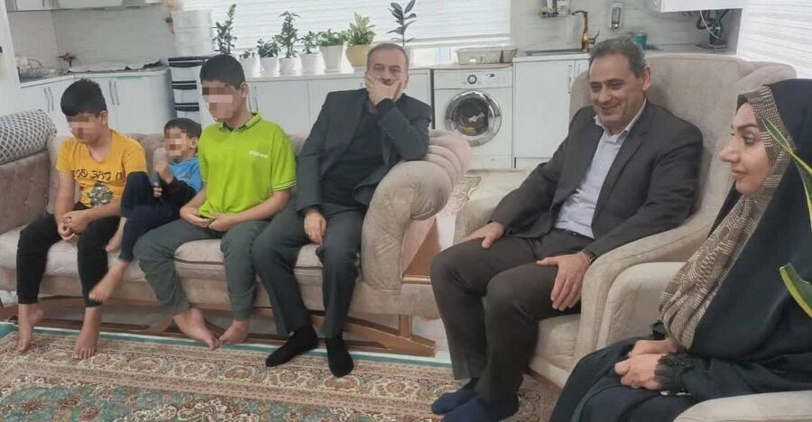 بازدید فرماندار و رئیس بهزیستی نقده از منازل مددجویان و توانخواهان شهرستان