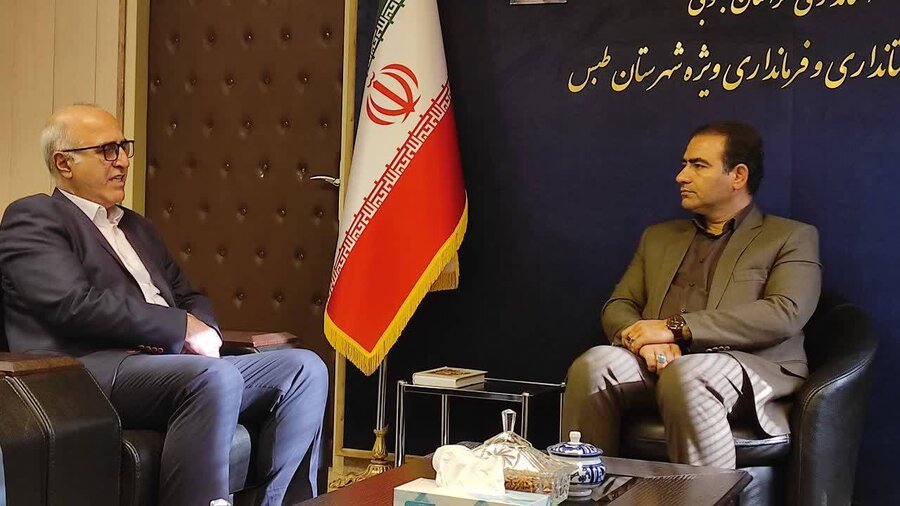 مدیرکل بهزیستی استان، با معاون استاندار و فرماندار ویژه شهرستان طبس دیدار و گفتگو کرد