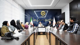 دیدار اعضای انجمن نابینایان با مدیرکل بهزیستی کرمانشاه