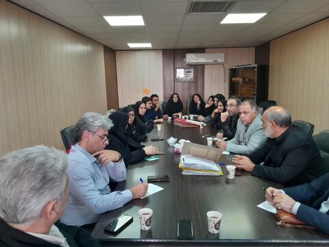 دیدار مدیران بهزیستی قم با مددکاران