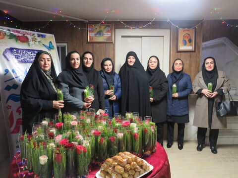 گزارش تصویری| تجلیل مدیرکل بهزیستی البرز از بانوان به مناسبت میلاد حضرت فاطمه زهرا(س) و گرامیداشت مقام زن و روز مادر