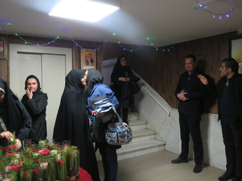 گزارش تصویری| تجلیل مدیرکل بهزیستی البرز از بانوان به مناسبت میلاد حضرت فاطمه زهرا(س) و گرامیداشت مقام زن و روز مادر