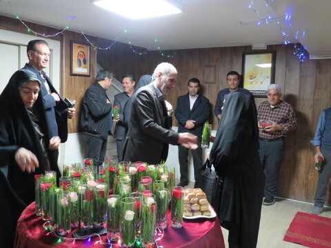 گزارش تصویری| تجلیل مدیرکل بهزیستی البرز از بانوان به مناسبت میلاد حضرت فاطمه زهرا(س) و گرامیداشت مقام زن و روز مادر