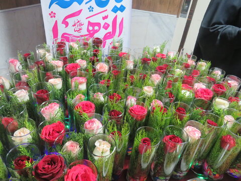 گزارش تصویری| تجلیل مدیرکل بهزیستی البرز از بانوان به مناسبت میلاد حضرت فاطمه زهرا(س) و گرامیداشت مقام زن و روز مادر