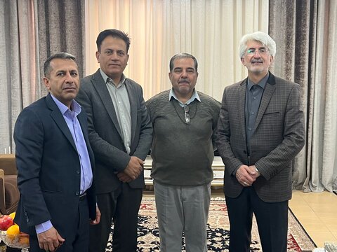 تقدیر مدیر کل بهزیستی فارس از پیشکسوت بازنشسته بهزیستی فارس