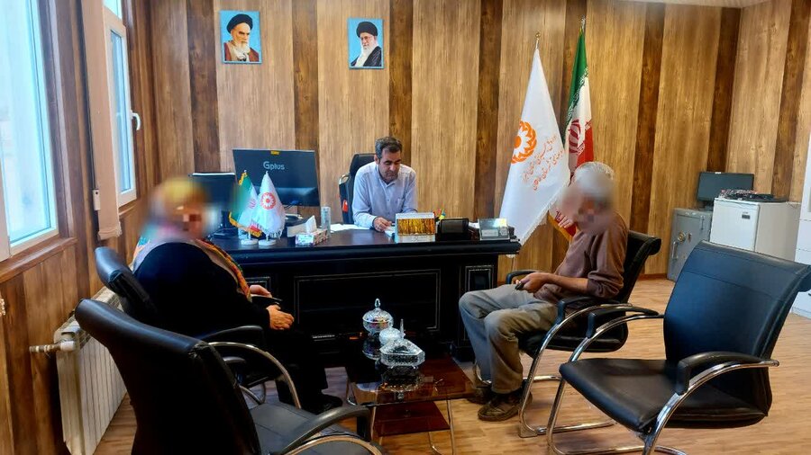 طالقان | ملاقات رئیس اداره بهزیستی شهرستان طالقان با جامعه هدف محترم