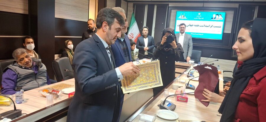 شهرری | نشست صمیمی  معاون  استاندار و فرماندارویژه شهرستان ری با نخبگان و فعالان حوزه معلولیت