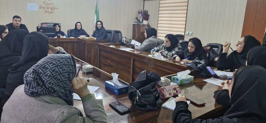  جلسه توجیهی دستورالعمل‌های سازمان بهزیستی ویژه مددکاران شهرستان آذرشهر