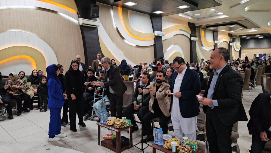 برگزاری ضیافت ویژه گرامیداشت افراد دارای معلولیت با حضور اقشار مختلف
