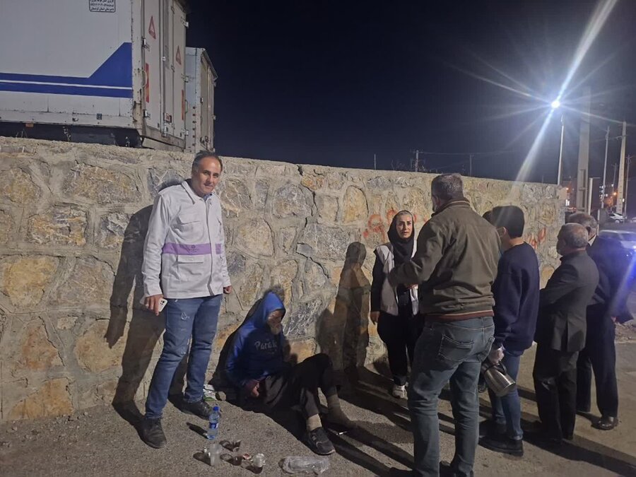 حضور میدانی مدیران بهزیستی کردستان در کنار تیم سیار اورژانس اجتماعی سنندج