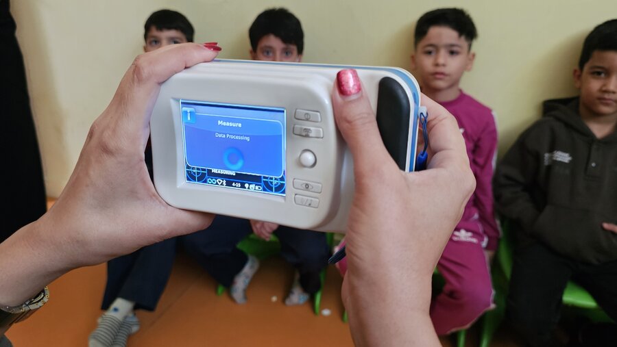 اجرای طرح‌های غربالگری بینایی و شنوایی کودکان ۳ تا ۶ سال در سیستان و بلوچستان
