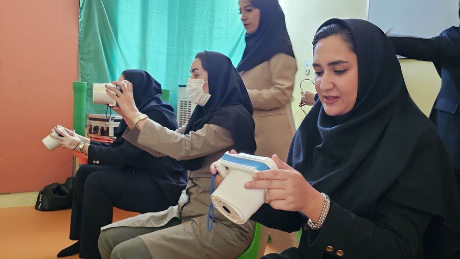 اجرای طرح‌های غربالگری بینایی و شنوایی کودکان ۳ تا ۶ سال در سیستان و بلوچستان
