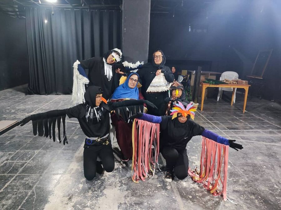 بازبینی آثار جشنواره تئاتر کویر آغاز شد