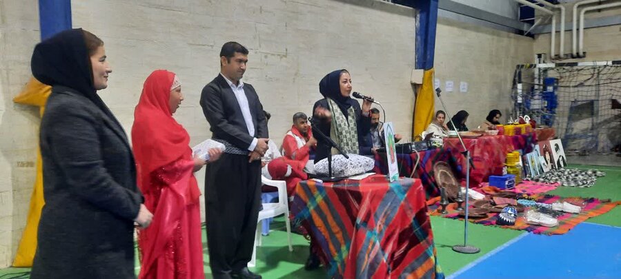 همایش فرهنگی‌ ورزشی روز زن در روستای دزلی سروآباد برگزار شد
